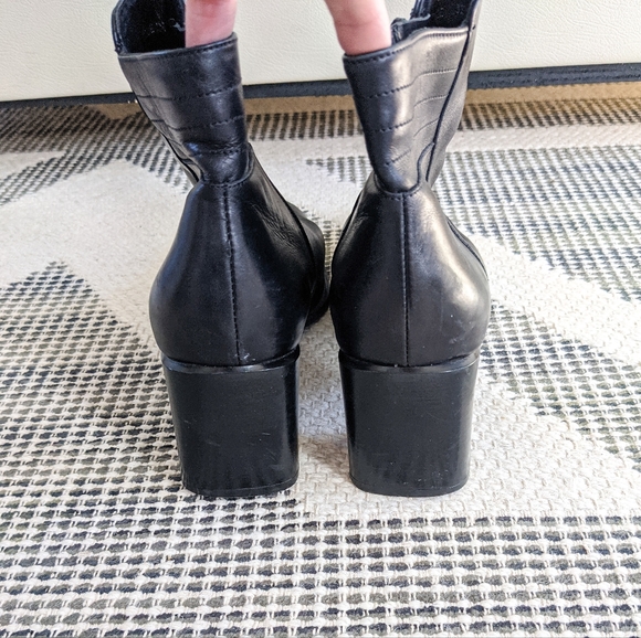 ECCO black leather Chelsea boots - Picture 3 of 10